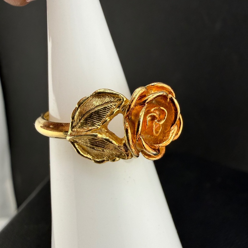 Vintage Avon Rose Ring Gold Tone Floral Statement